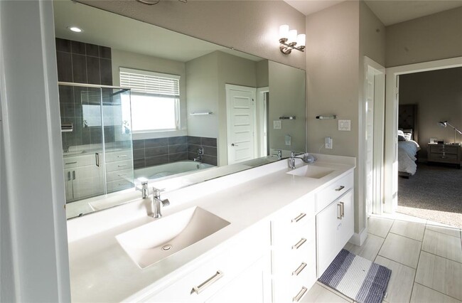 Building Photo - 29235 Alpine Garden Dr
