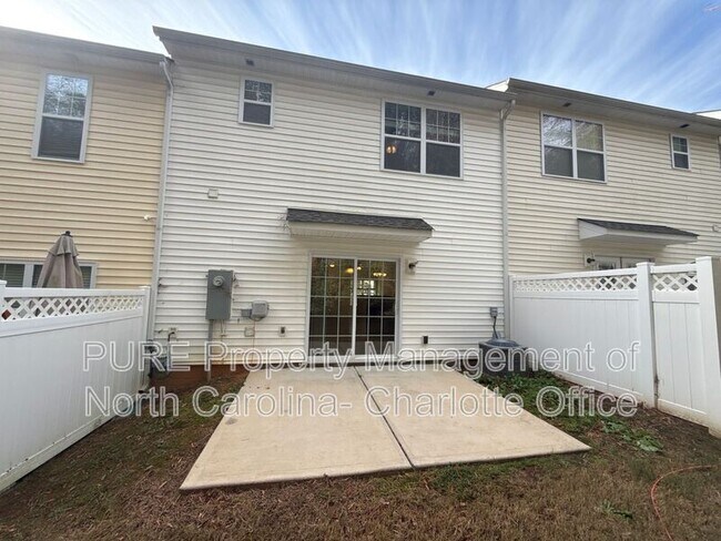 Building Photo - 175 Limerick Rd