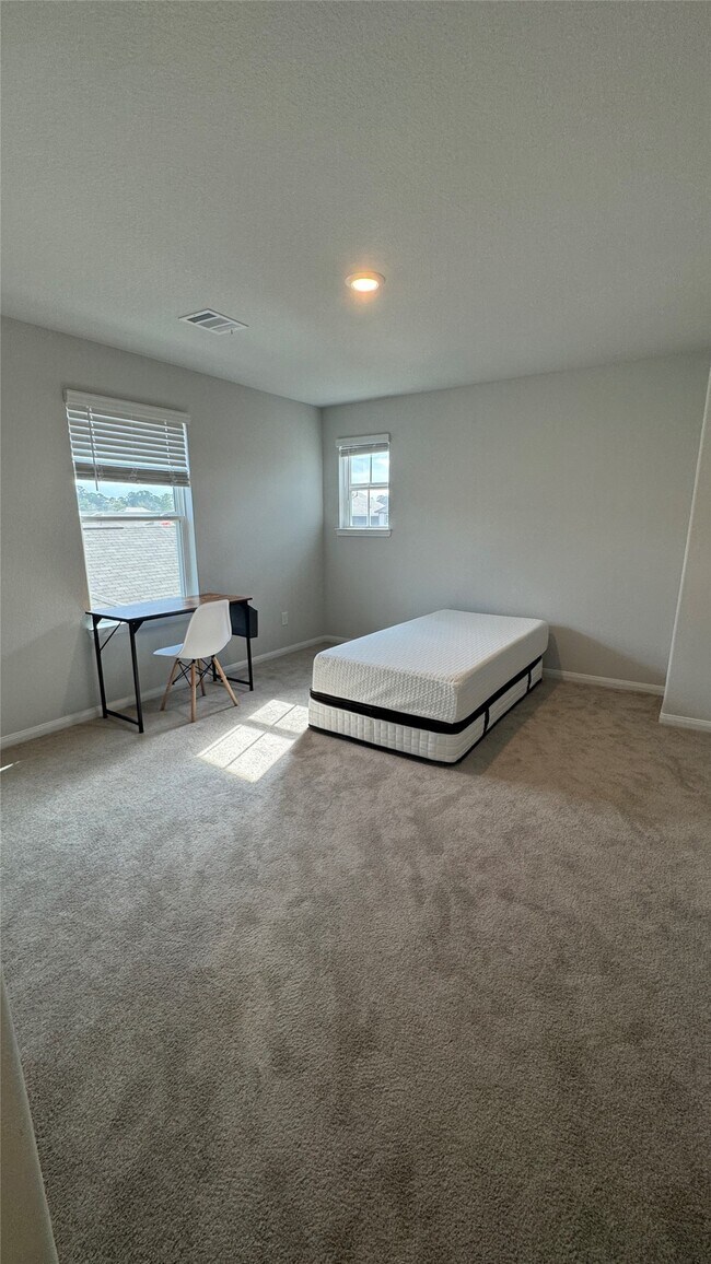 Building Photo - 2344 Green Sturgeon Ct