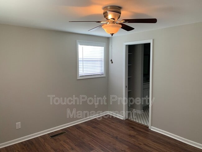 Building Photo - 15210 Hus McGinnis Rd