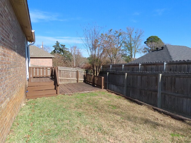 Building Photo - Tyler - Gorgeous 3 Bedroom, 2 Bath Home in...