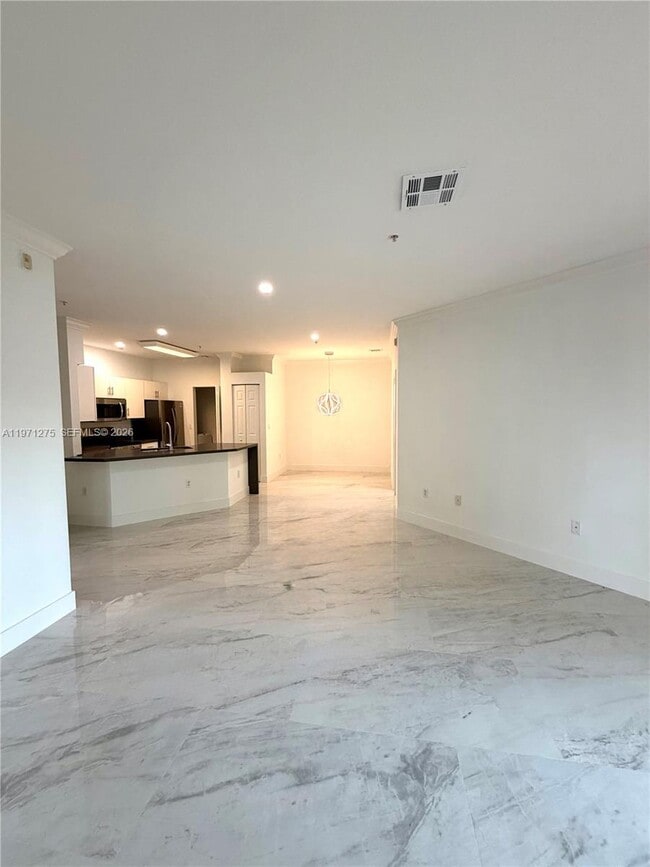 Building Photo - 4402 SW 160th Ave