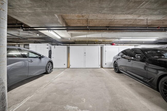 Building Photo - 500 North and South Rd