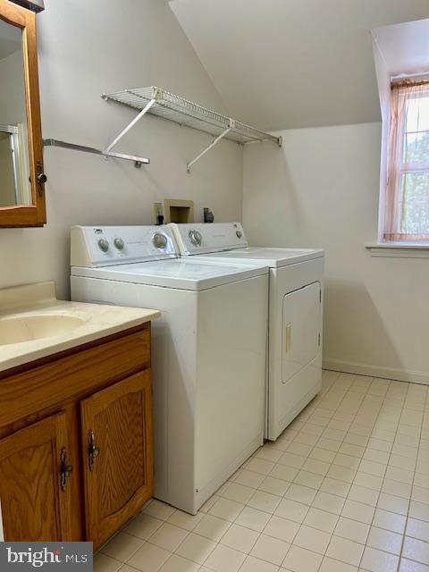 Building Photo - 307 Parkmount Rd