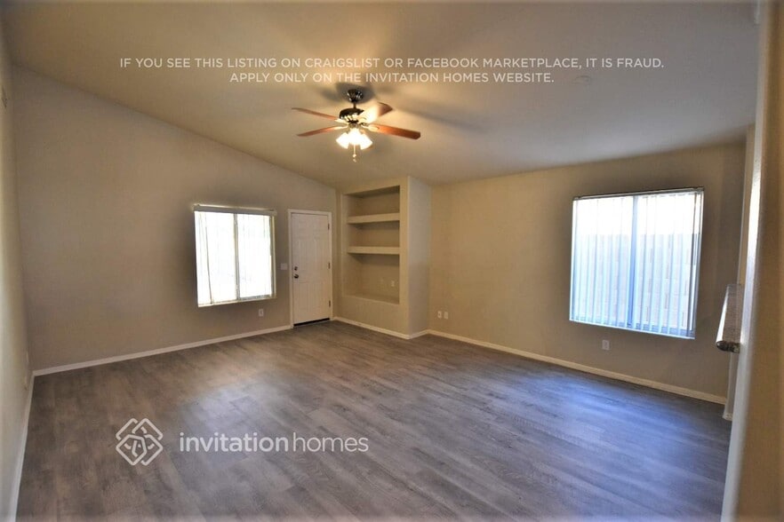 Building Photo - 2046 N 90th Ln