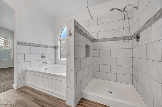 Building Photo - 7213 Elite Ct