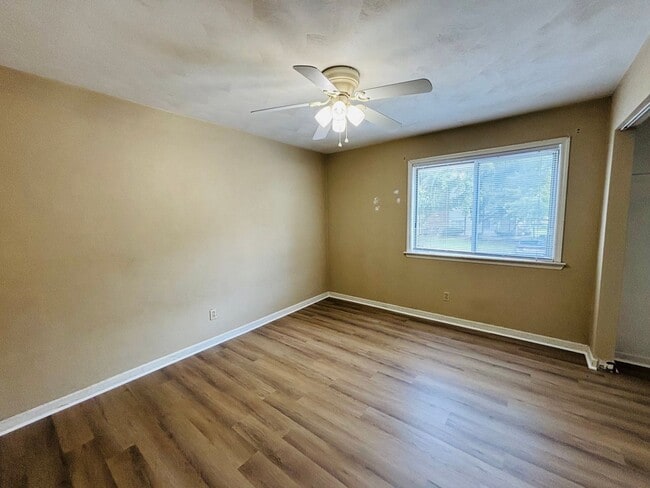 Building Photo - 403 Berryfield Ln