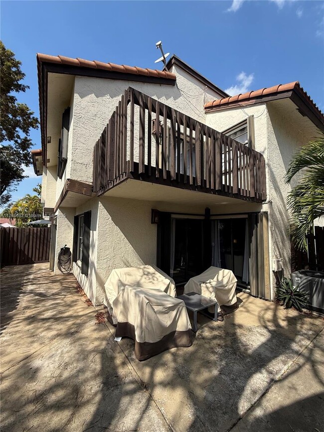 Building Photo - 11332 SW 133rd Ct