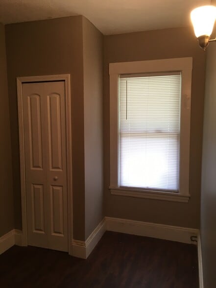 Building Photo - 23 1st Ave