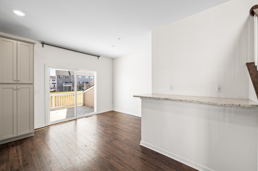 Building Photo - 1857 Boulder Dr