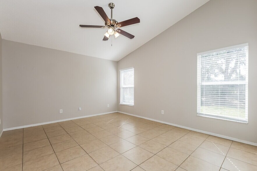 Building Photo - 8733 Morrison Oaks Ct