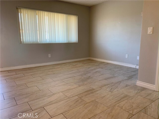 Primary Photo - 14817 Lemoli Ave