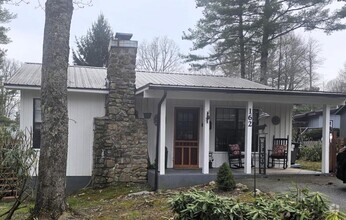 Building Photo - 162 Black Pine Rd