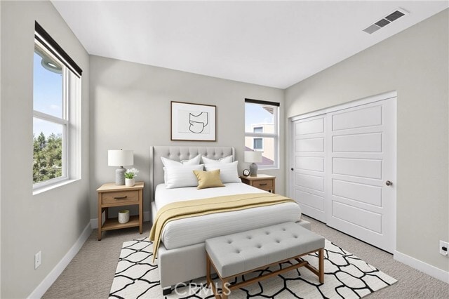 Building Photo - 346 Chorus