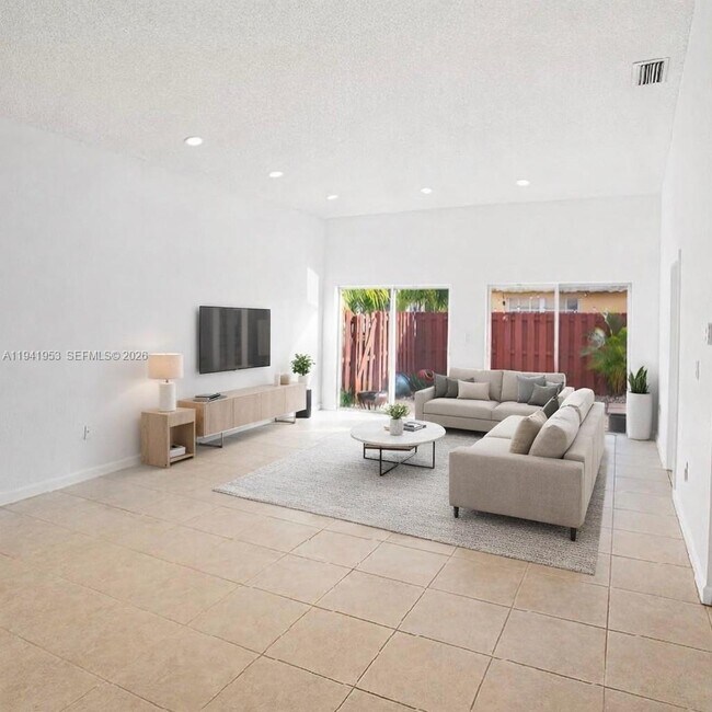 Building Photo - 16222 SW 102nd Terrace