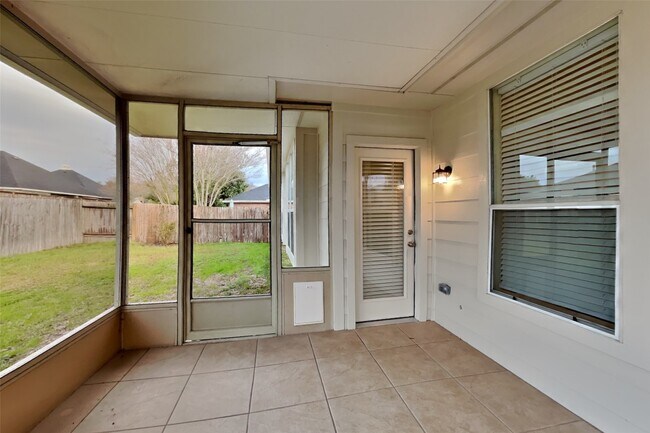 Building Photo - 17910 Cypress Valley Ln