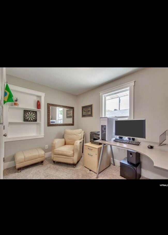 Building Photo - ***COMING SOON*** Beautifully Updated Two-Story Home with Detached 2-Car Garage!