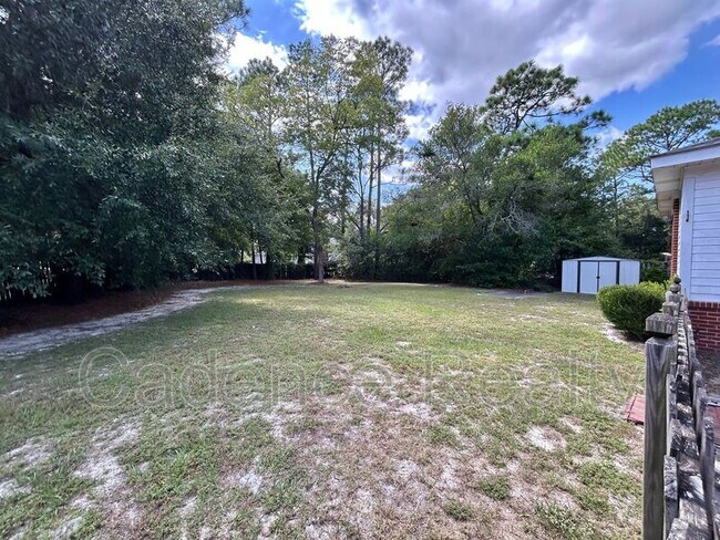 Building Photo - 766 Timber Ln