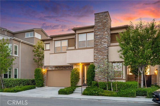 Building Photo - 545 Serrano Summit Dr