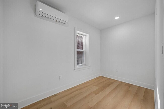 Building Photo - 1911 W Hunting Park Ave