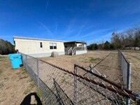 Building Photo - 3251 Burgaw Hwy