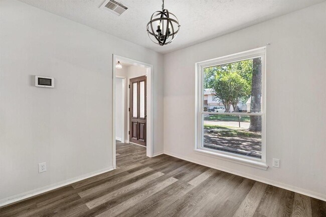 Building Photo - 23410 Earlmist Dr