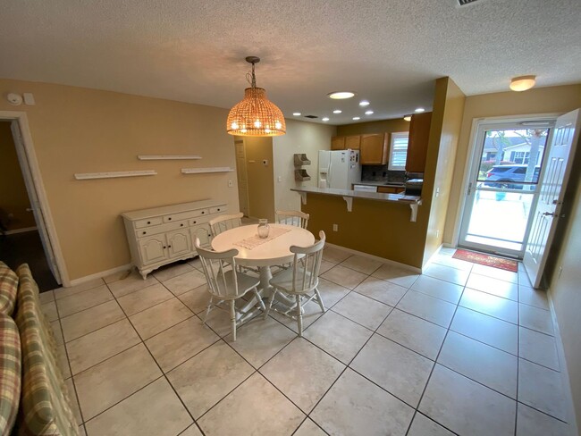 Building Photo - SEASONAL RENTAL or ANNUAL LEASE in The Village of Duval 2 Beds, 2 Bath + den home, Pets OK.