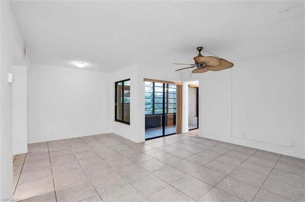 Building Photo - 3635 Boca Ciega Dr