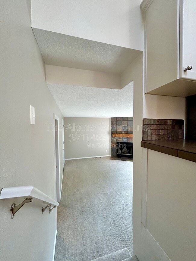 Building Photo - 14597 SW 81st Ave