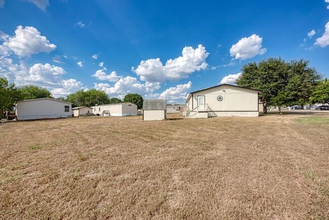 Building Photo - 187 Horseshoe Bend Rd