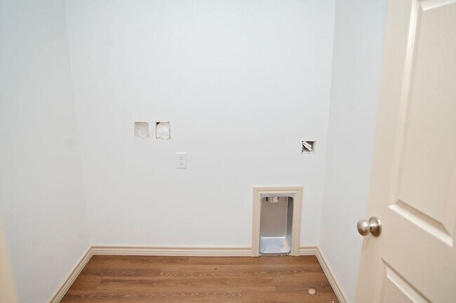 Building Photo - Your Perfect Family Home in Lee High Schoo...