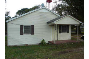 Primary Photo - 4806-4826 Hwy 81 S