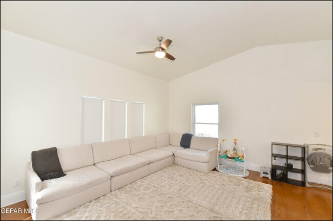 Building Photo - 1857 Ralph Janes Pl