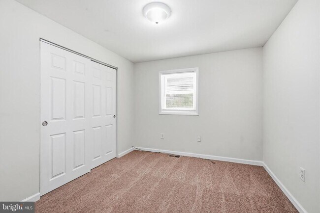 Building Photo - 1286 Glassboro Rd