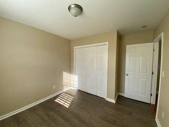 Building Photo - Charming 3 bedroom 2 bath home in Windsor park