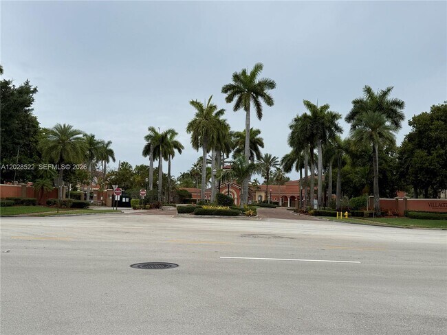 Building Photo - 4704 SW 160th Ave