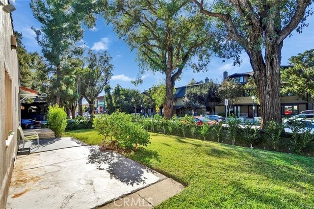 Building Photo - 1002 Hope St