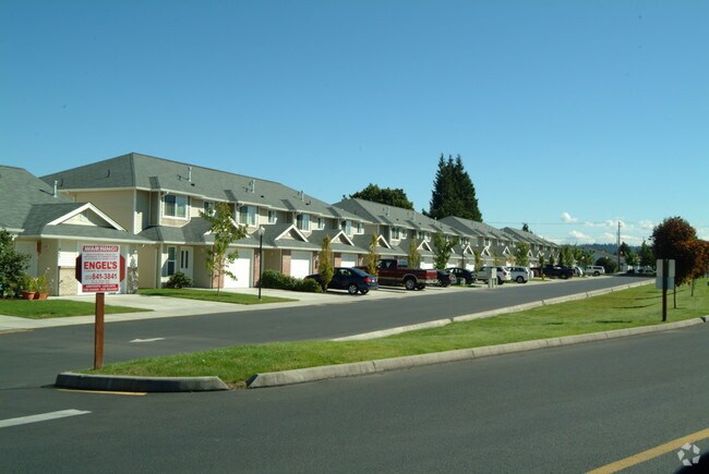 Building Photo - Townhomes at Mountain View - Valley