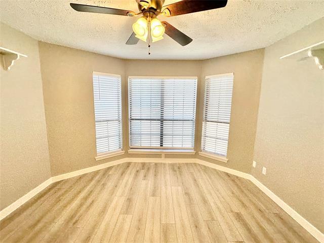 Building Photo - 1002 Bull Run St