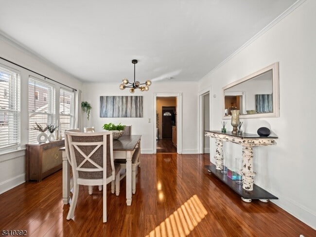 Building Photo - 714 Irvington Ave