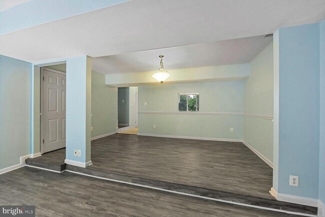 Building Photo - 13305 Apgar Pl