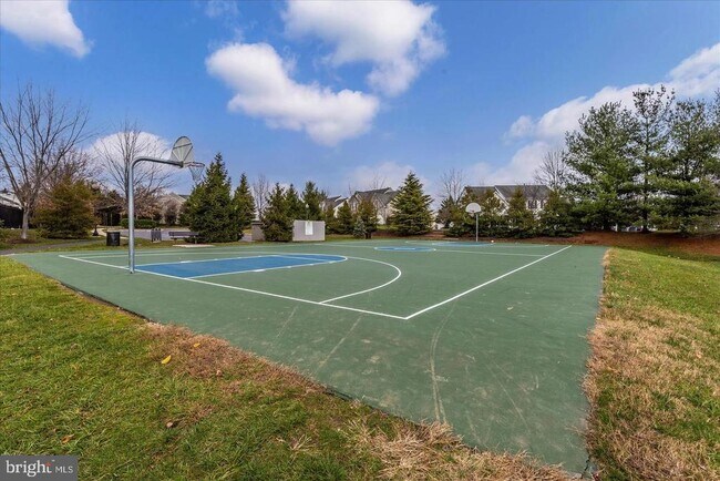 Building Photo - 3508 Connor Pl