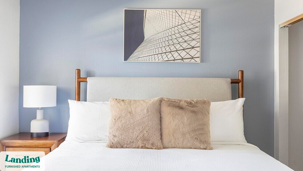 Building Photo - 5272 Tamarus St