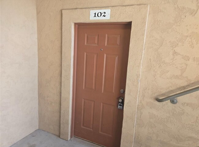Building Photo - 605 Cougar Bluff Pt