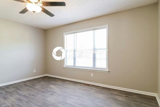 Building Photo - 3 Bedroom Pet-Friendly Home in FOUR OAKS, NC with Main Street Renewal