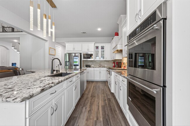 Building Photo - 13236 Tracewood Hills Ln