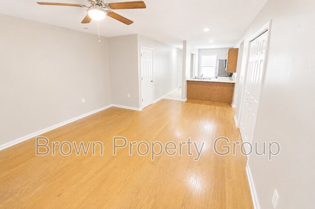 Building Photo - 303 Hinsdale Ave