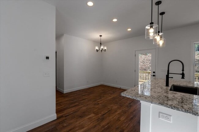 Building Photo - 131 Owenby Ln