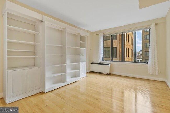 Building Photo - 1701 16th St NW