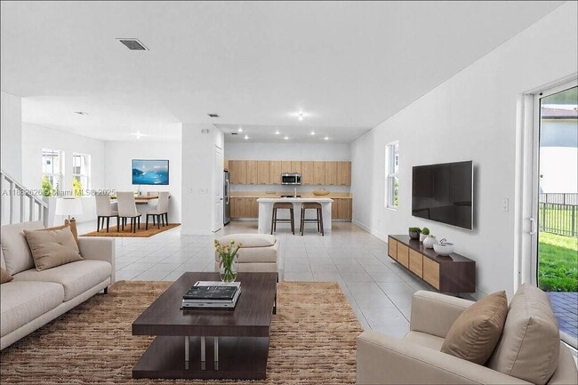 Building Photo - 12237 Green Oak Dr